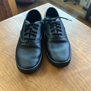 TredSafe non slip lace up shoes worn one time (too small) no flaws size 6.5